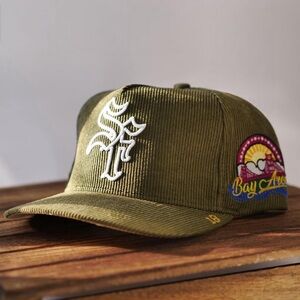 Sf Bay Area hat “brand new”